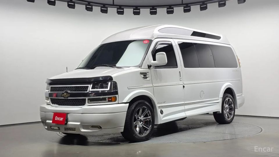 Chevrolet Express Van