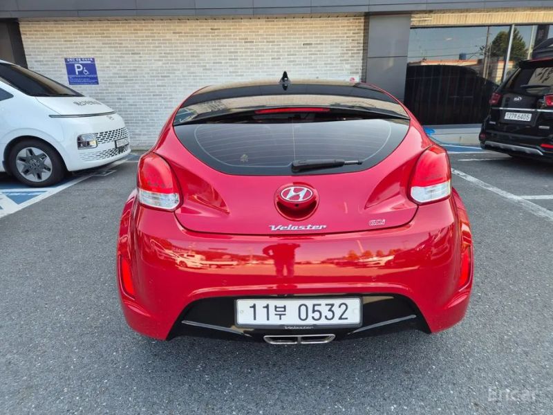 Hyundai Veloster