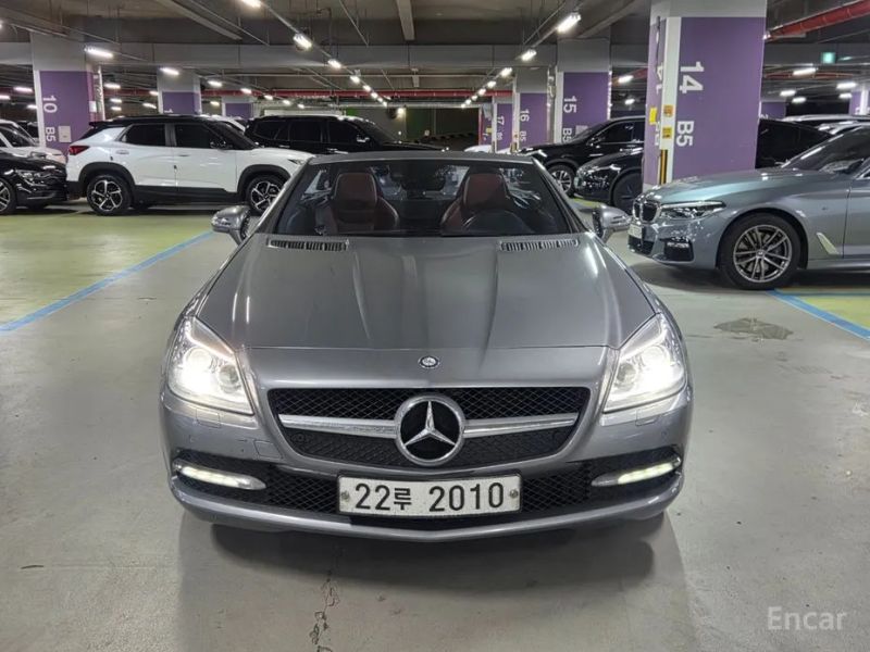 Mercedes-Benz SLK-Class