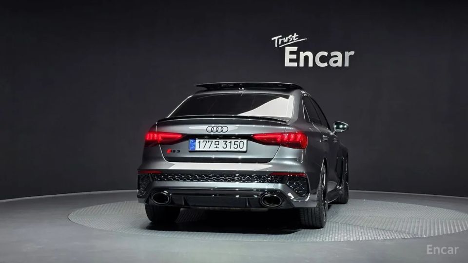Audi RS3
