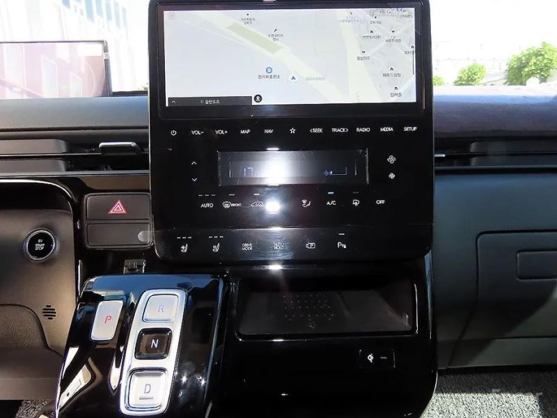 Hyundai ST1