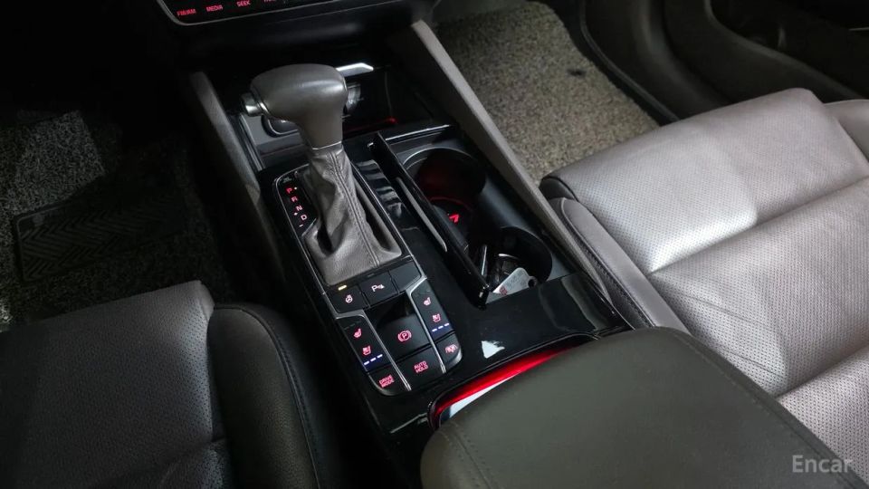 Kia K7