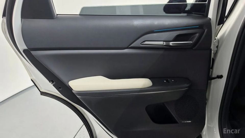 Kia EV5