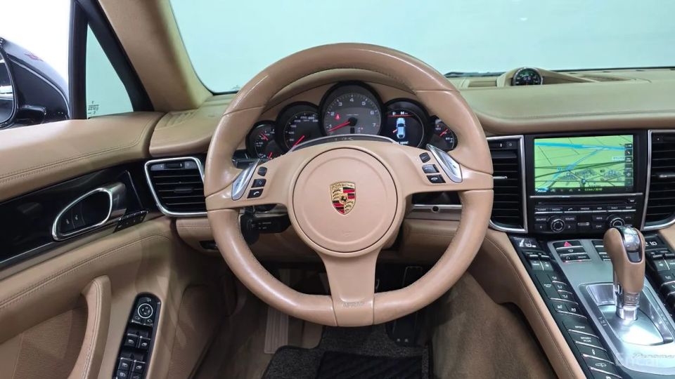 Porsche Panamera