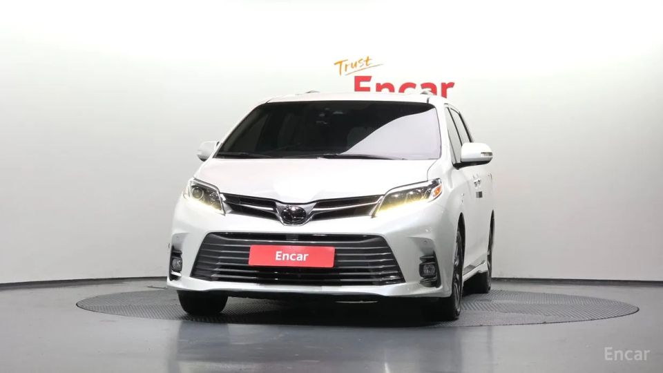 Toyota Sienna