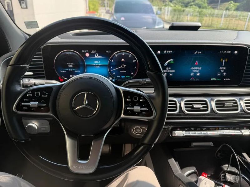 Mercedes-Benz GLS-Class