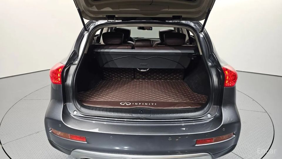 Infiniti QX50