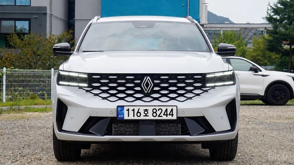 Renault-KoreaSamsung Grand Koleos
