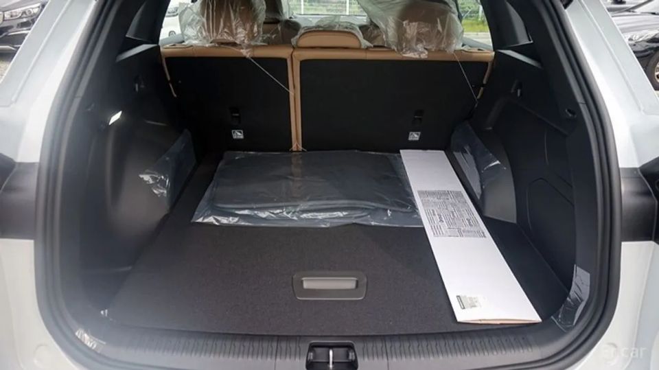 Renault-KoreaSamsung Grand Koleos