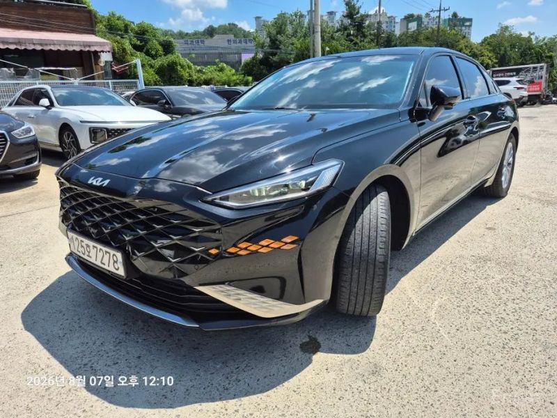 Kia K8