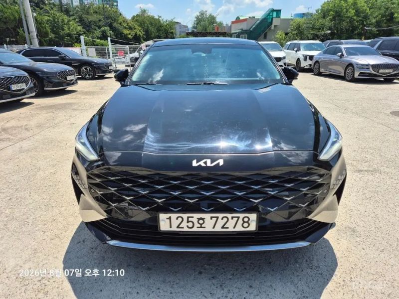 Kia K8