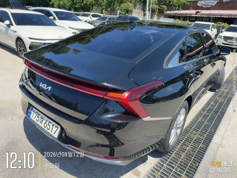 Kia K8