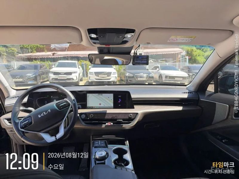 Kia K8