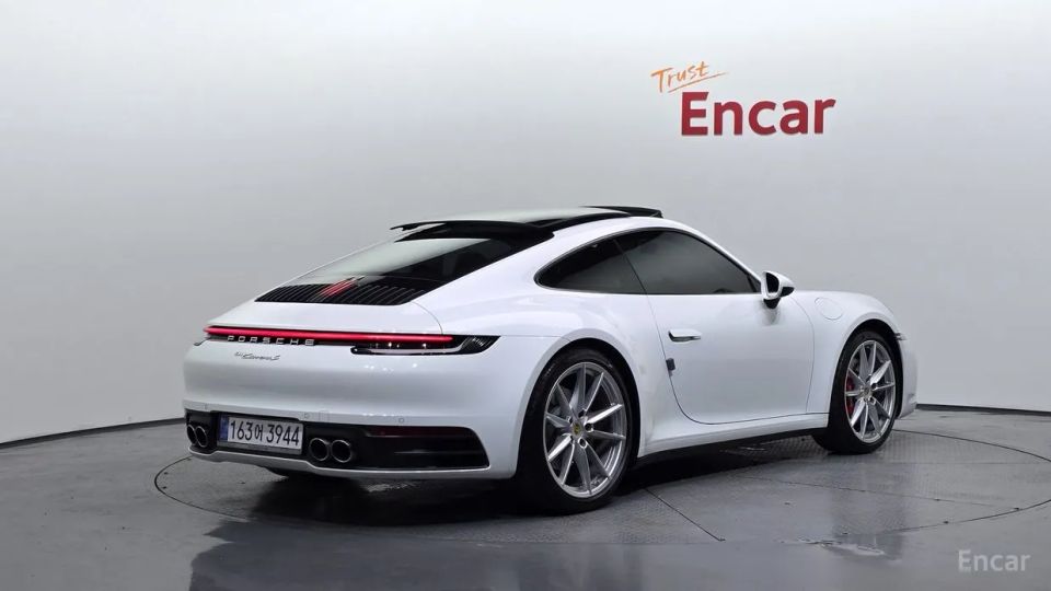 Porsche 911