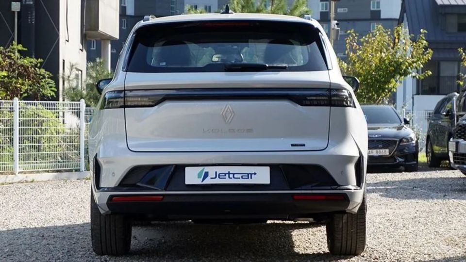 Renault-KoreaSamsung Grand Koleos