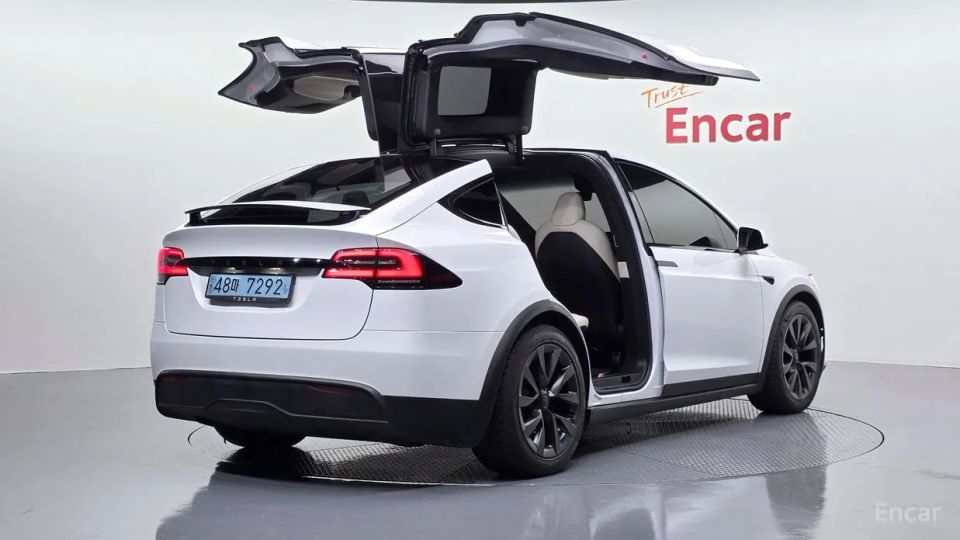 Tesla model-x