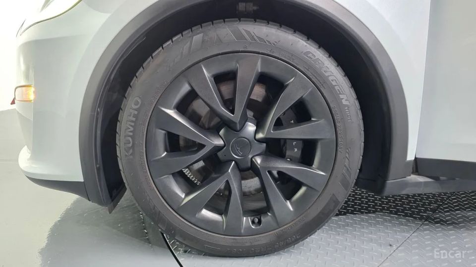 Tesla model-x