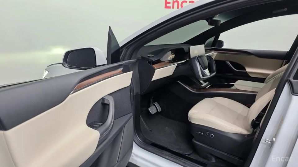 Tesla model-x