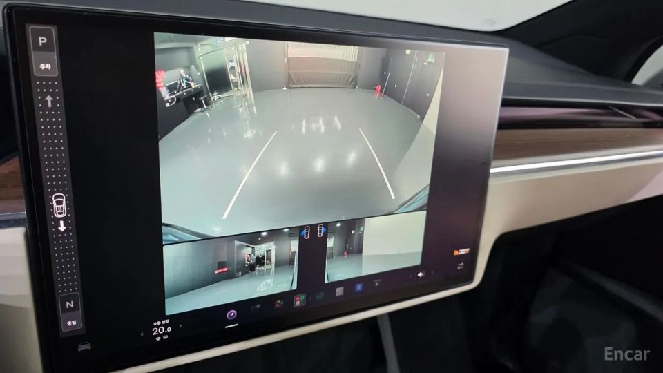 Tesla model-x