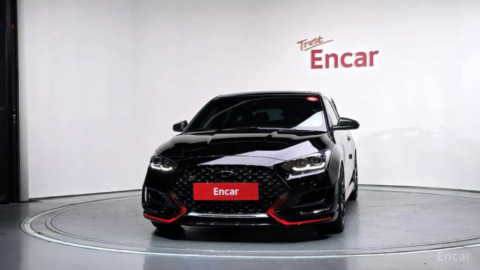 Hyundai Veloster