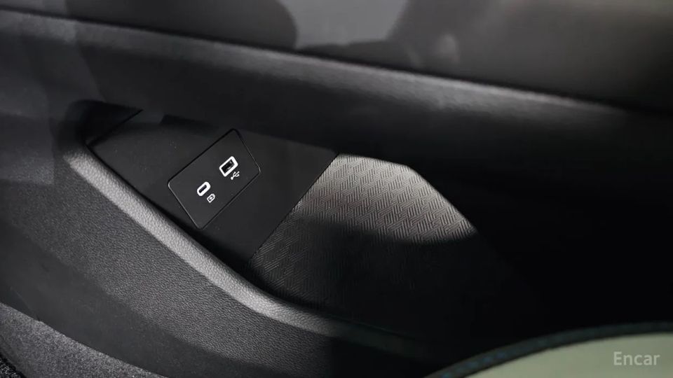 Renault-KoreaSamsung Filante