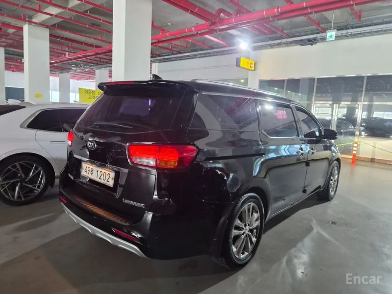 Kia Canival