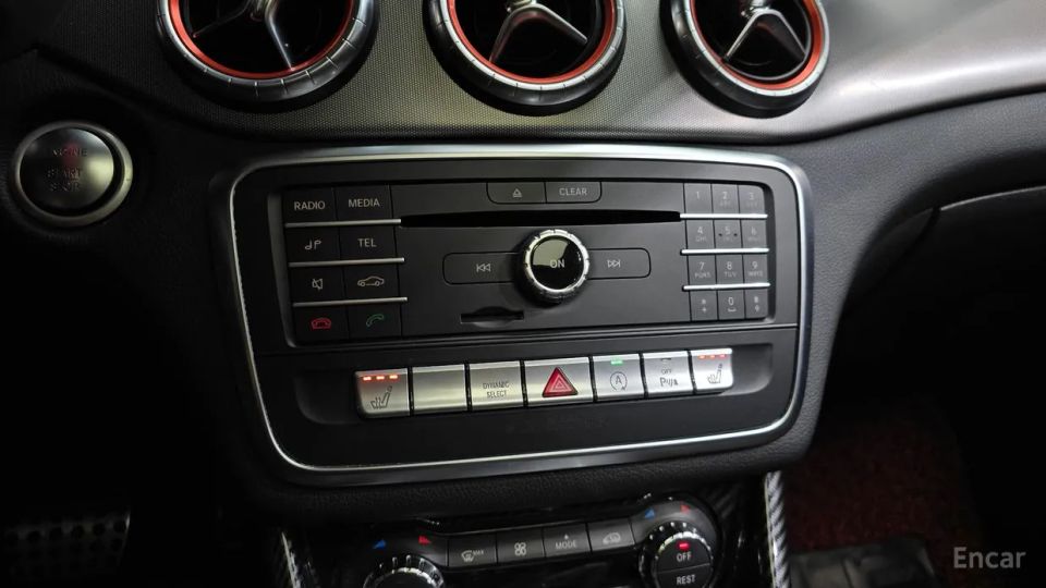 Mercedes-Benz CLA-Class