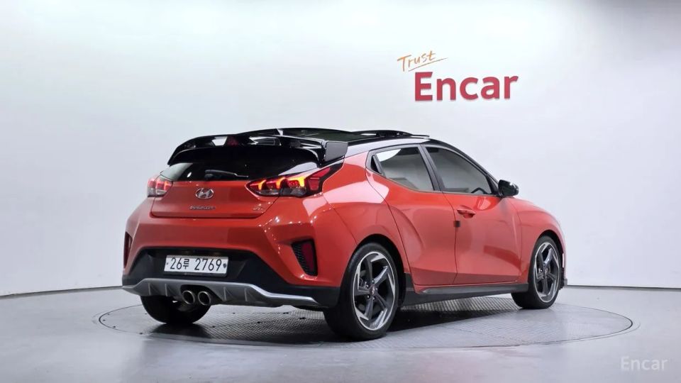Hyundai Veloster
