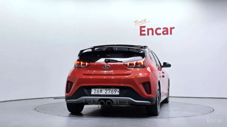 Hyundai Veloster