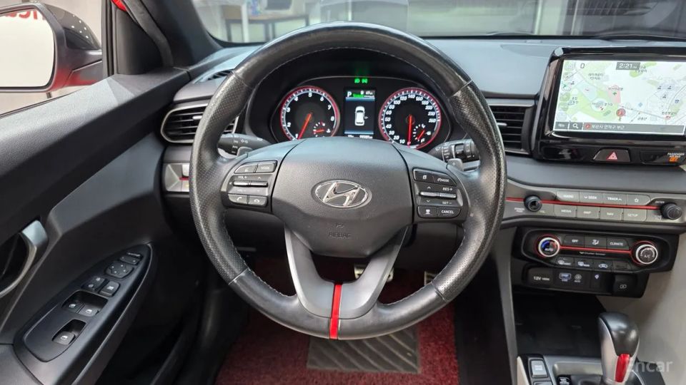 Hyundai Veloster