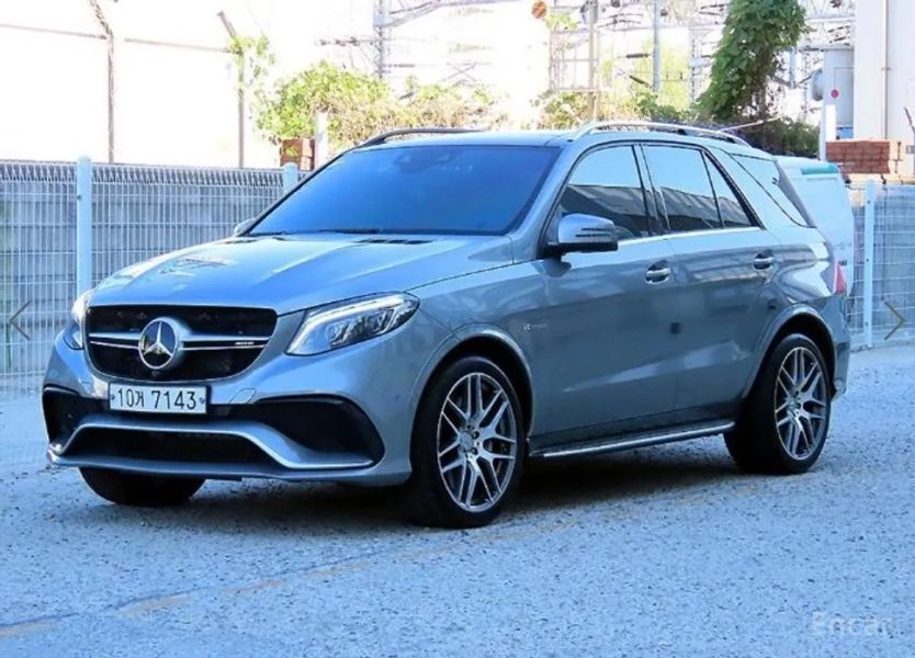 Mercedes-Benz GLE-Class