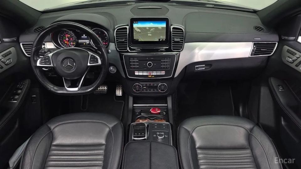 Mercedes-Benz GLE-Class