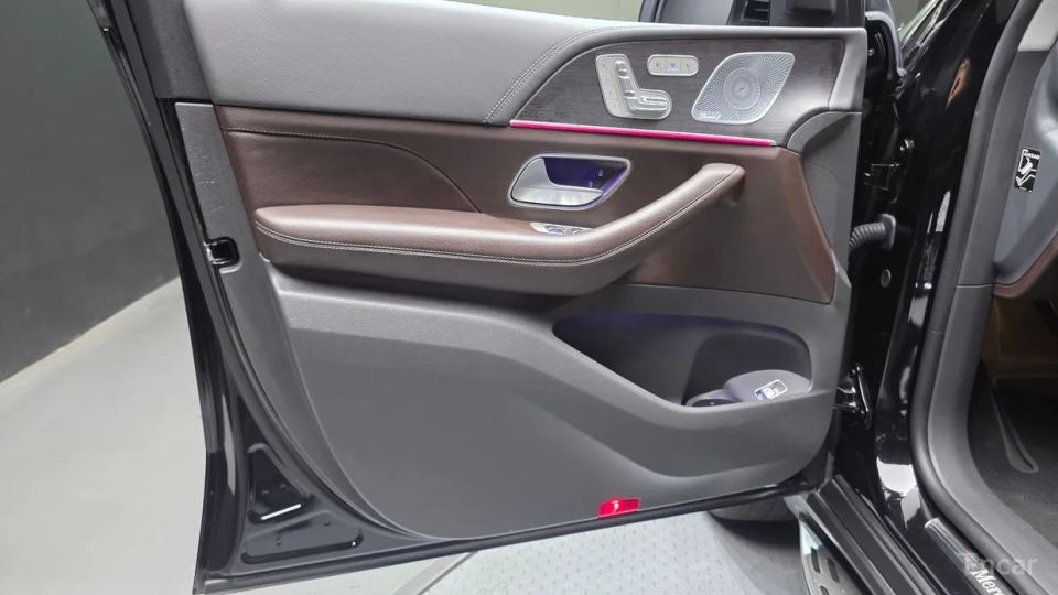 Mercedes-Benz GLS-Class