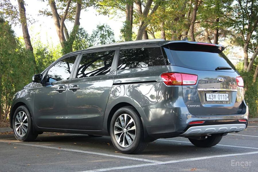 Kia Canival
