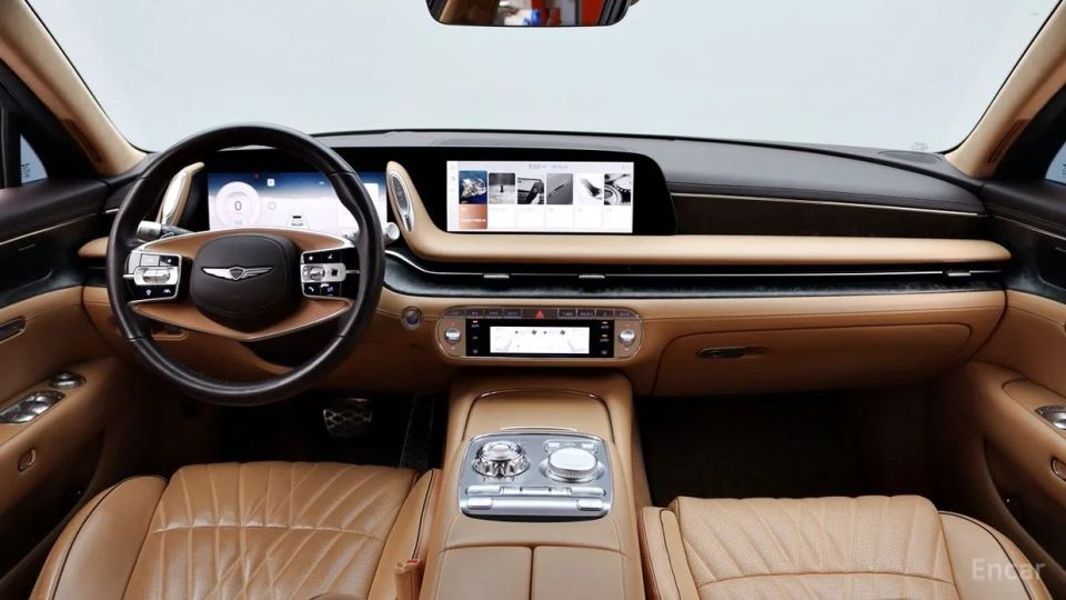 Genesis G90