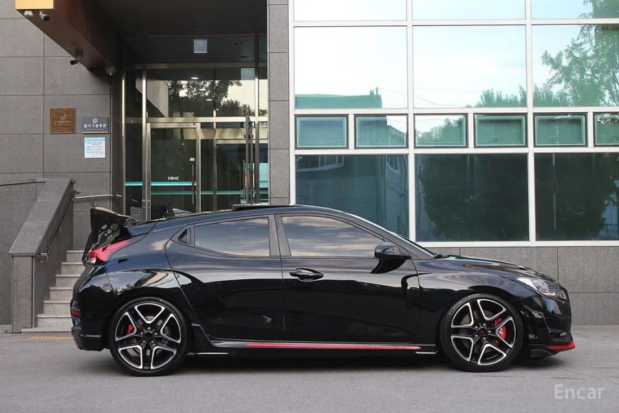 Hyundai Veloster