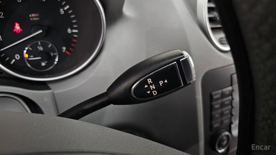 Mercedes-Benz M-class