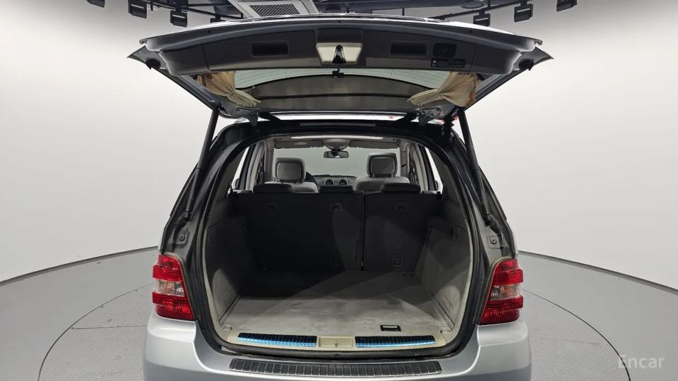 Mercedes-Benz M-class