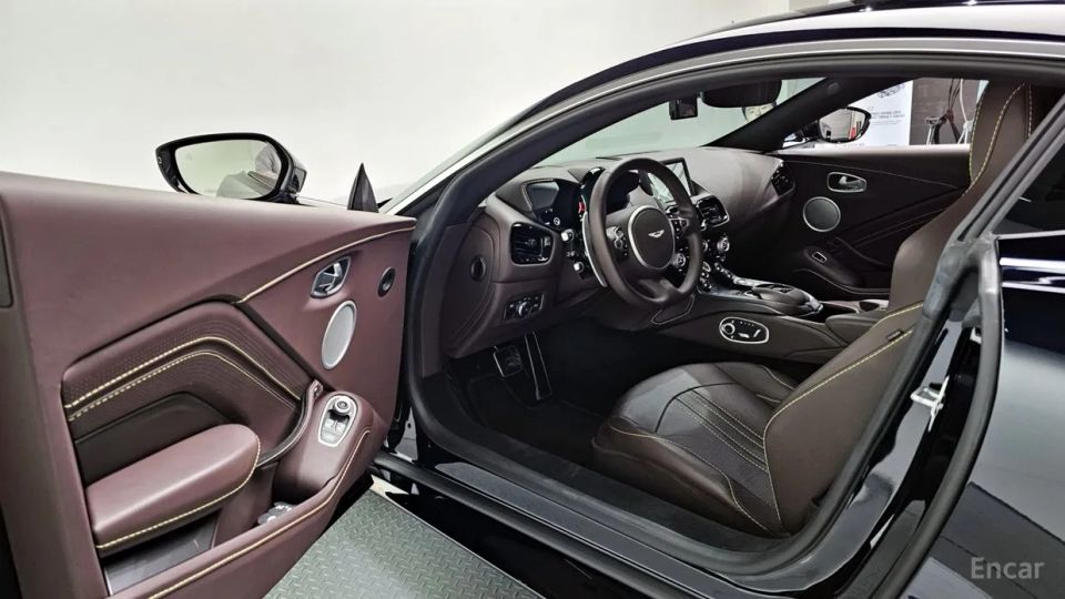 Astonmartin Vantage