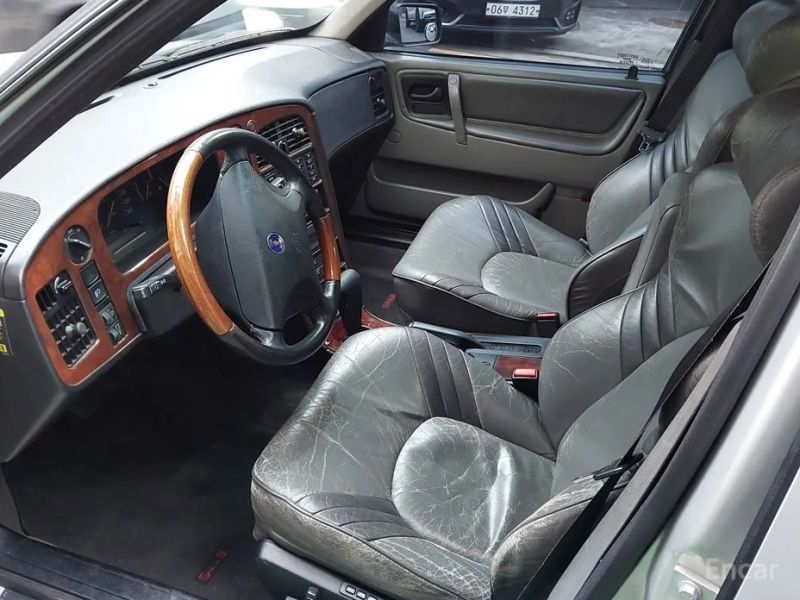 Saab 9000