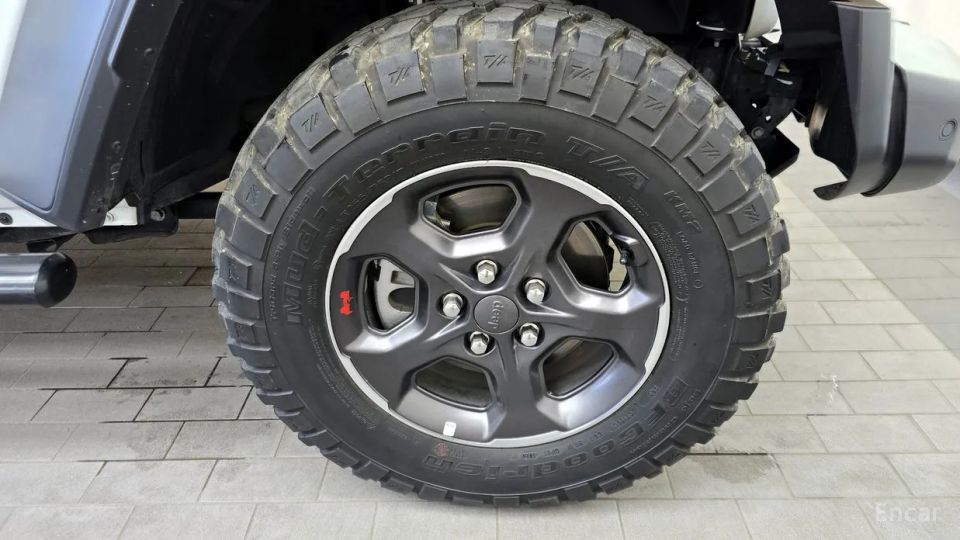 Jeep gladiator