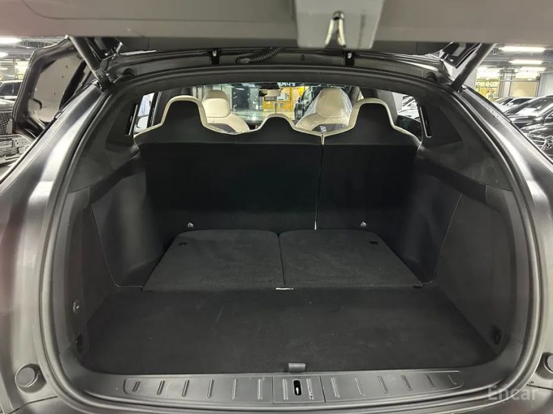 Tesla model-x