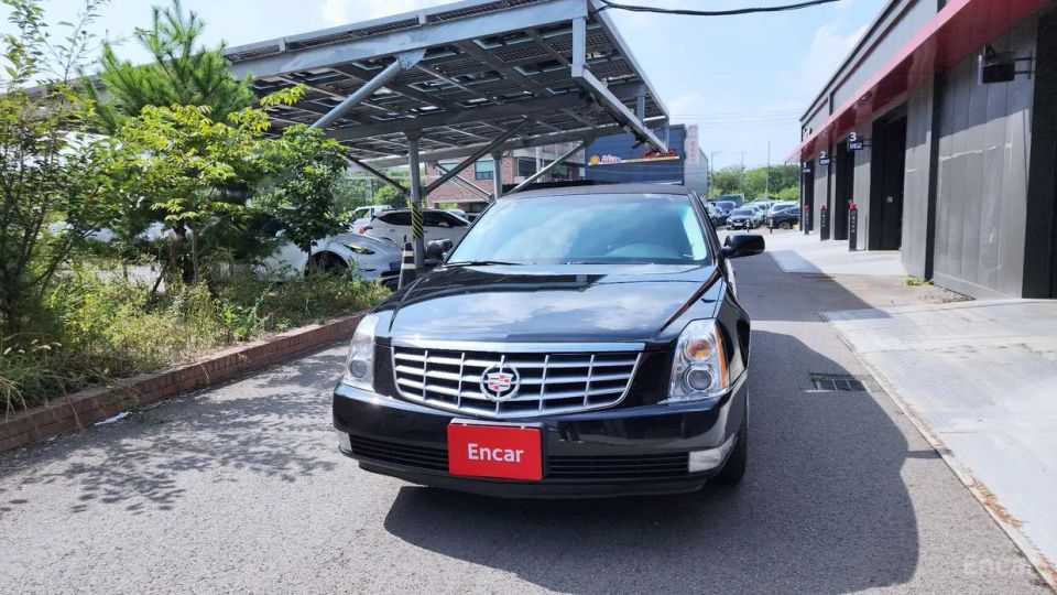 Cadillac DTS