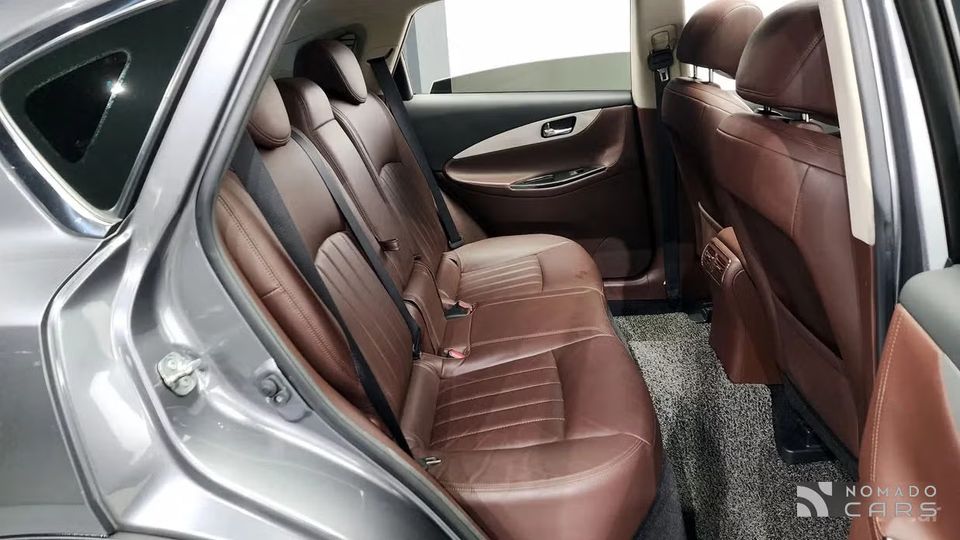 Infiniti QX50