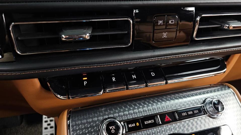 Lincoln Aviator