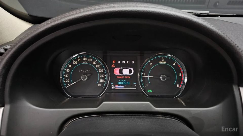 Jaguar xf