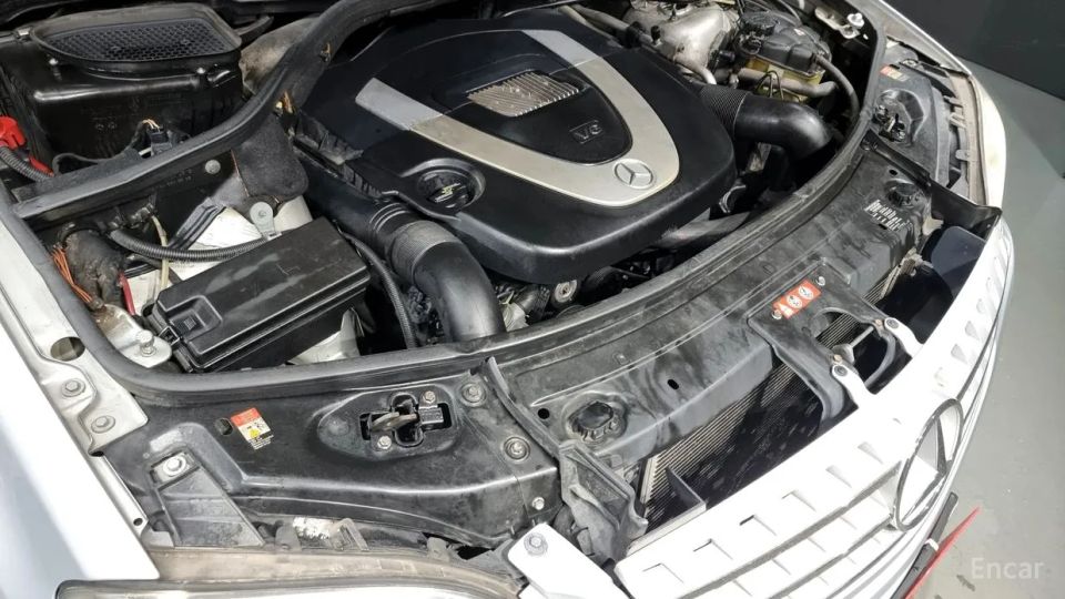 Mercedes-Benz M-class
