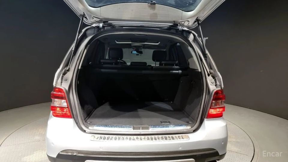 Mercedes-Benz M-class