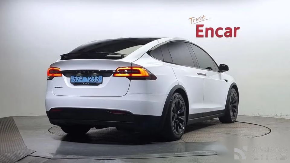 Tesla model-x