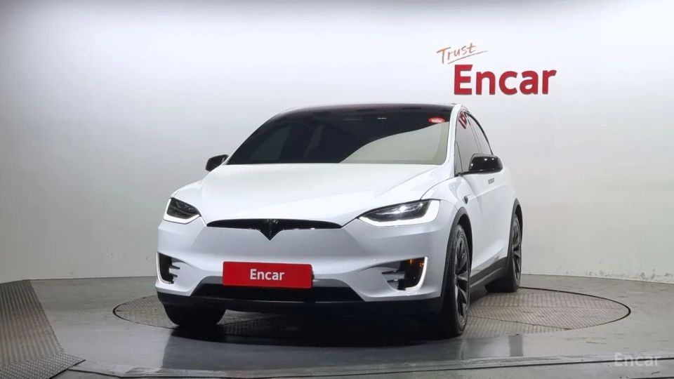 Tesla model-x